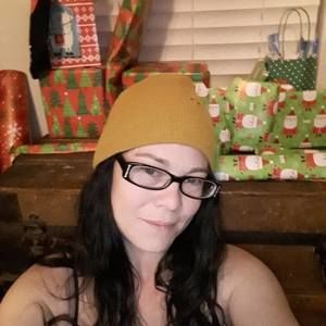 Meet your Posher, Carolyn